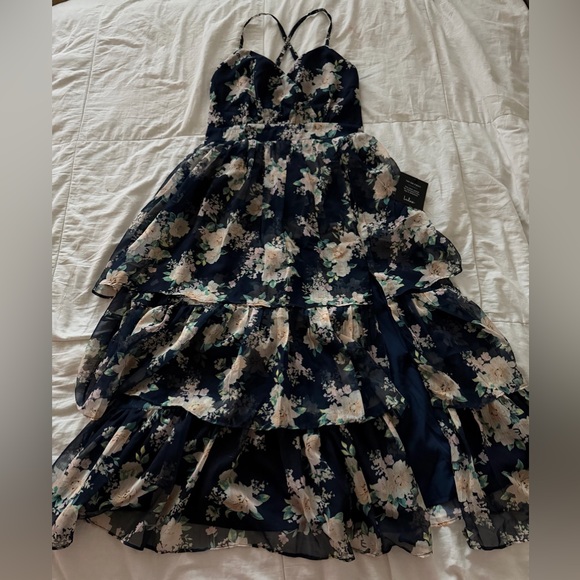 Lulus Dresses & Skirts - Lulus Cultivate Crushes Navy Floral Print Tiered Ruffled Midi Dress
